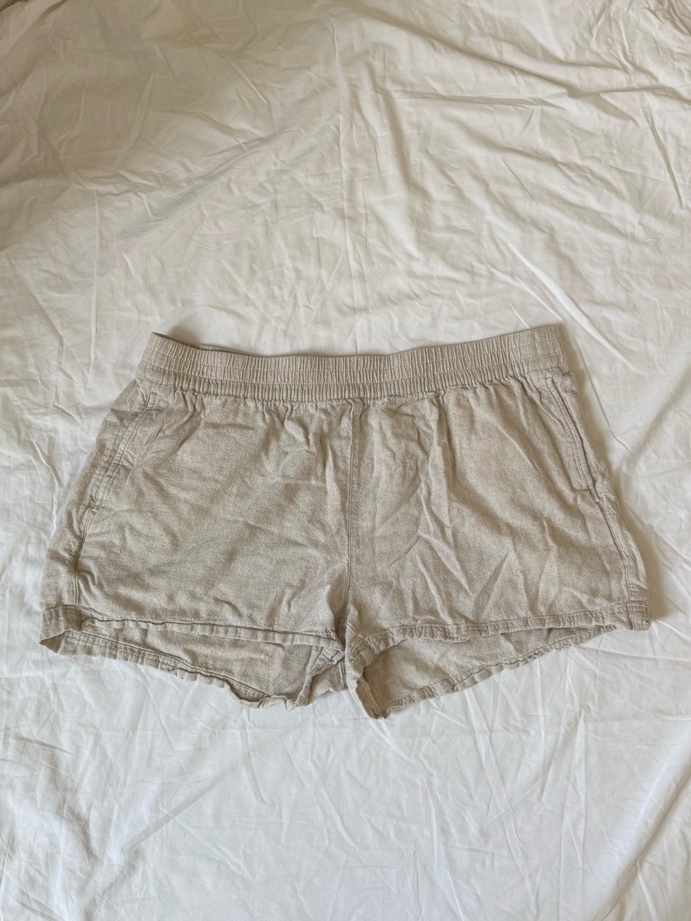 Old Navy Beige Elastic-Waist Lounge Shorts